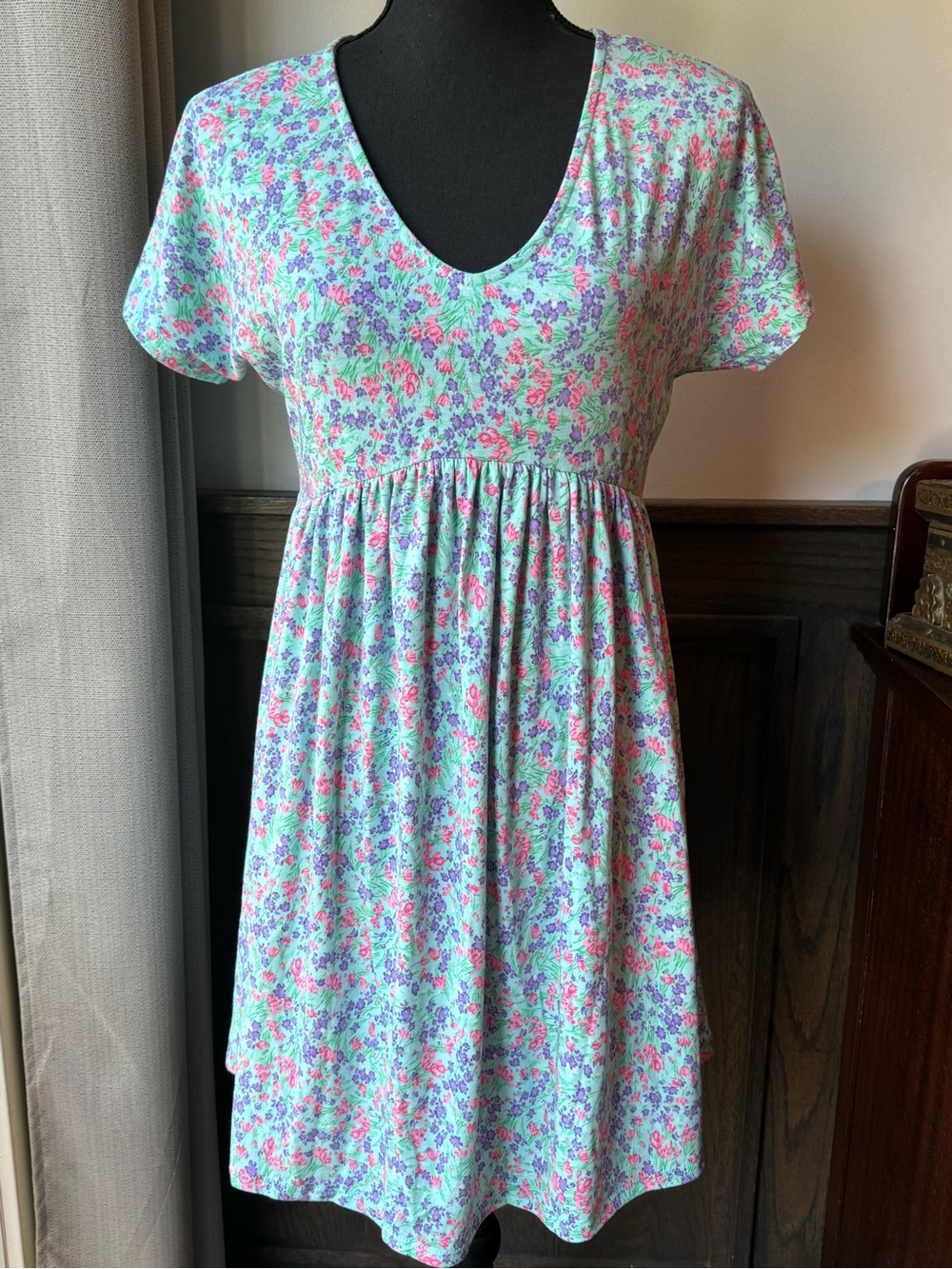 Emerald Mint dress with Pink and Lavender Floral Accents small nwot